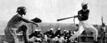 部队组织战士联系打棒球。1950年12月17日，中央军委总政治部召开全军宣传教育文化工作会议。