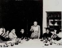 中国民主建国会上海分会和上海工商联分会讨论《宪法草案》